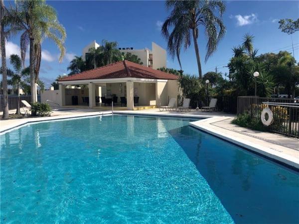 Lake Emerald, 115 Lake Emerald Dr #101, Oakland Park, Florida 33309, image 1