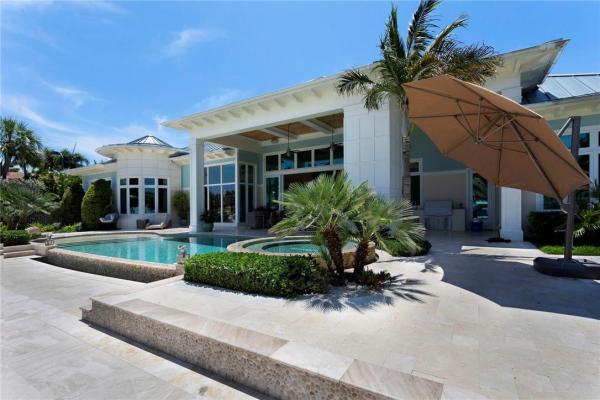 Laguna Isle, 2523 Laguna Ter, Fort Lauderdale, Florida 33316, image 2