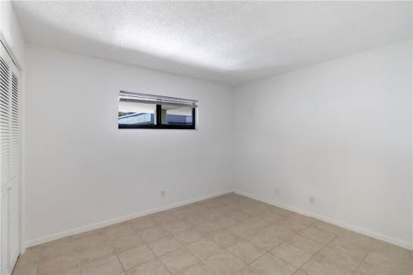 Olivewood, 2450 NE 15th Ave #306, Wilton Manors, Florida 33305, image 2