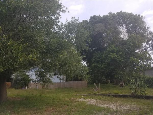Cloud Lake, 105 E Chandler Rd, West Palm Beach, Florida 33406, image 3