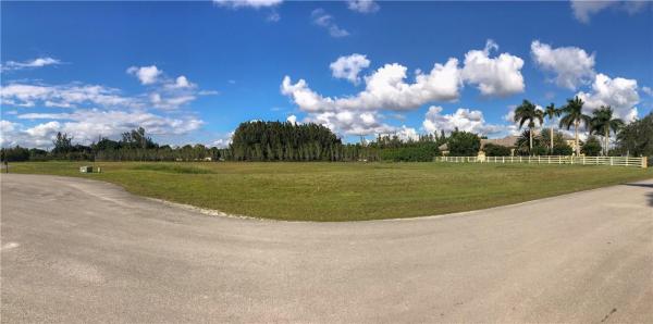 Landmark Ranch Estates, 16925 Stratford Ct, Southwest Ranches, Florida 33331, image 2