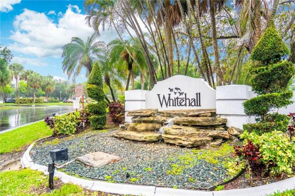 Whitehall Of Pine Island Ridge, 1508 Whitehall Dr #301, Davie, Florida 33324, image 3