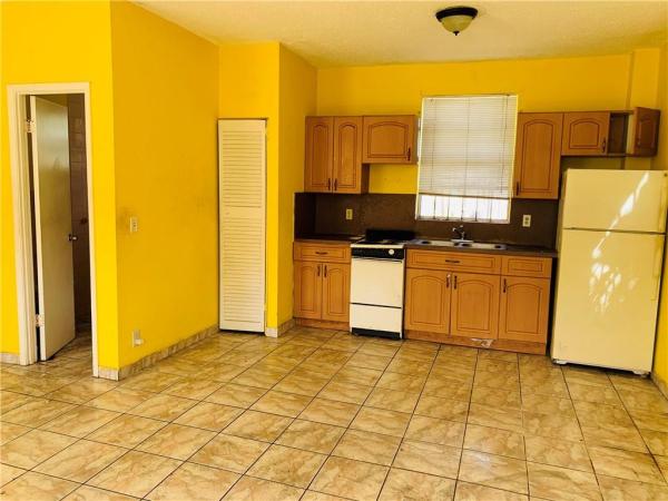 361 NW 103rd St, Unincorporated Dade County, Florida 33150, image 2