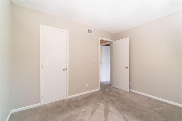 Villa Manors, 2720 NE 8th Ave #15, Wilton Manors, Florida 33334, image 2