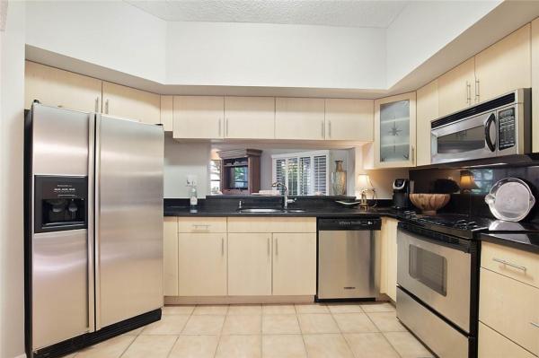 Villa Sonrisa At Boca Pointe, 6670 Villa Sonrisa Dr #210, Boca Raton, Florida 33433, image 1