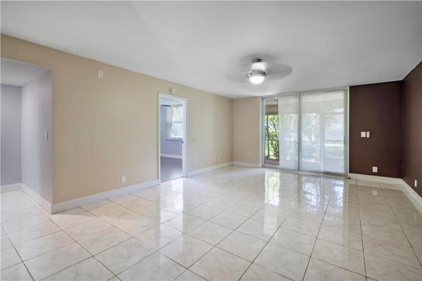Palm Springs 1, 1050 NW 80th Ave #101, Margate, Florida 33063, image 1