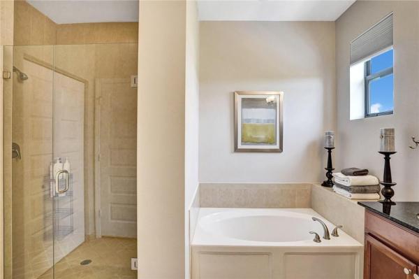 Champion Lakes, 19254 NE 6th Ave, Ives Estates, Florida 33179, image 2