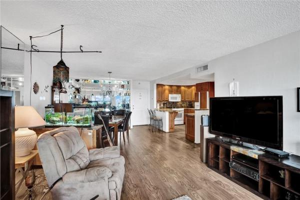 Parliament House, 405 N Ocean Blvd #516, Pompano Beach, Florida 33062, image 1