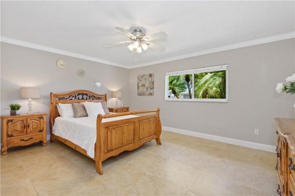 Orange Tree Lakes, 1040 SW 127th Ter, Davie, Florida 33325, image 2