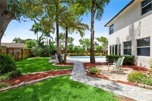 Orange Tree Lakes, 1040 SW 127th Ter, Davie, Florida 33325, image 1