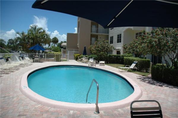 Casa La Quinta, 2850 NE 14th Street Cswy #208B, Pompano Beach, Florida 33062, image 1