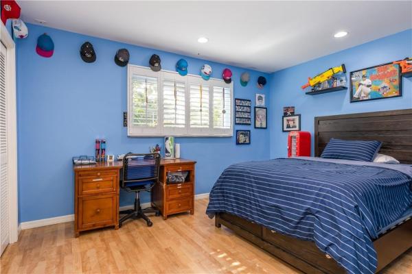 Hollywood Lakes, 930 Jefferson St, Hollywood, Florida 33019, image 1