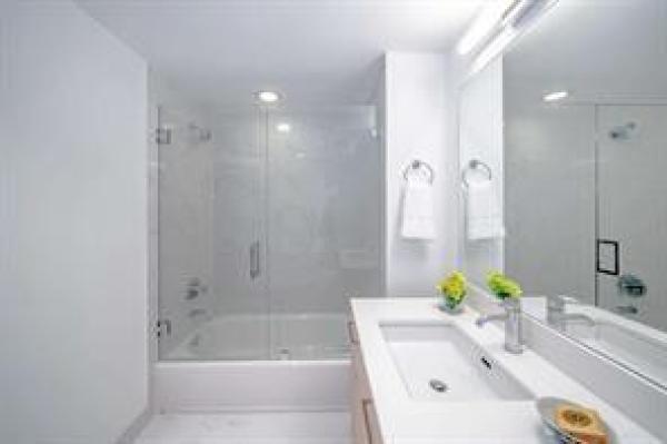 The Harbour South Tower, 16385 Biscayne Blvd #1915, North Miami Beach, Florida 33160, image 1
