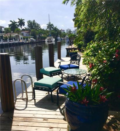 Barcelona Isle, 2421 Barcelona Dr, Fort Lauderdale, Florida 33301, image 2