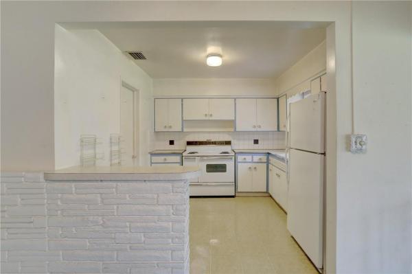 Gardner Villas, 1431 Garfield St, Hollywood, Florida 33020, image 3