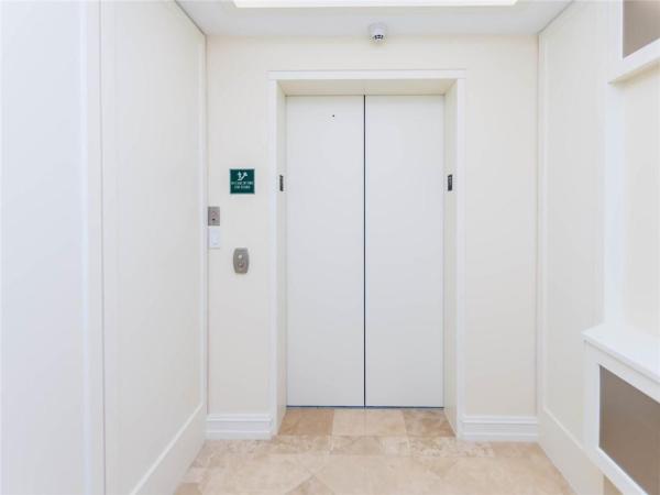 Riverside Grande, 821 N Riverside Dr #701, Pompano Beach, Florida 33062, image 1