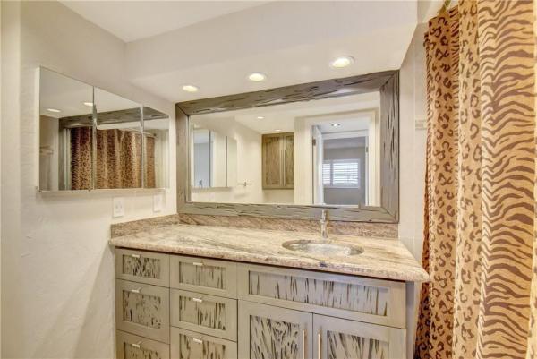Newth Gardens, 1001 E Camino Real, Boca Raton, Florida 33432, image 1