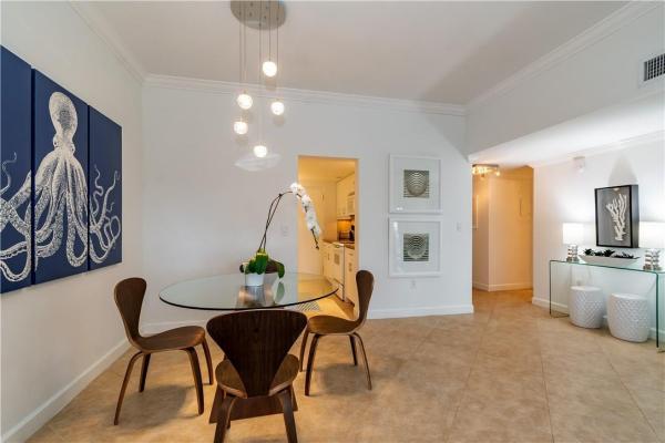 Fort Lauderdale Yacht & Beach Club, 341 N Birch Rd #306, Fort Lauderdale, Florida 33304, image 3