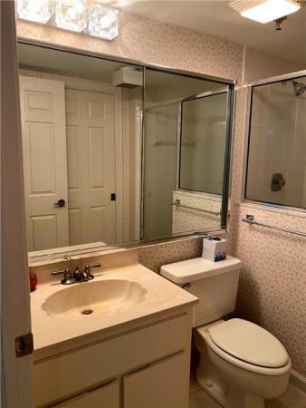 Everglades, 372 Golfview Rd #301, North Palm Beach, Florida 33408, image 1
