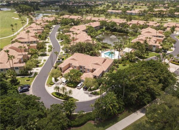 Legends, 102 Legendary Cir, Palm Beach Gardens, Florida 33418, image 3