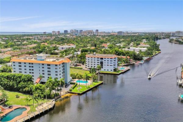 Middle River Tower, 1881 Middle River Dr #402, Fort Lauderdale, Florida 33305, image 3