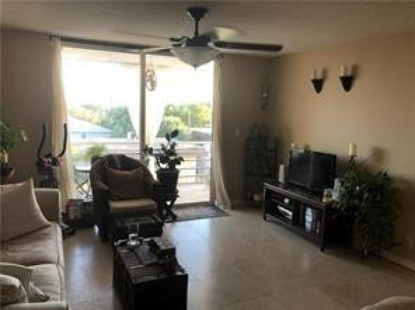 Dixiana, 1830 Dixieanna St #405, Hollywood, Florida 33020, image 3