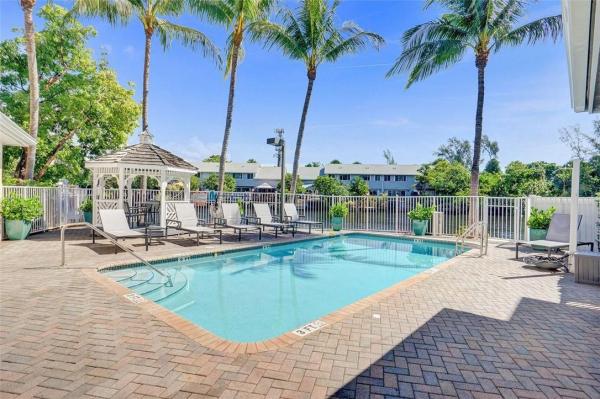 Dockside Village, 1844 N Dixie Hwy, Fort Lauderdale, Florida 33305, image 1