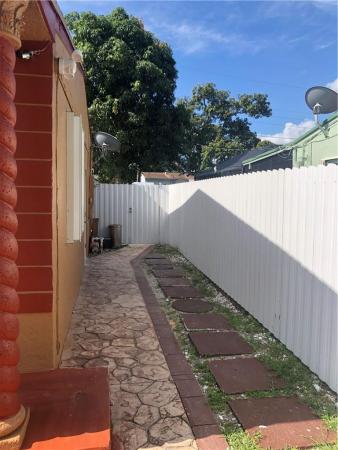 Fleeman Heights, 1156 NE 156th St, North Miami Beach, Florida 33162, image 1