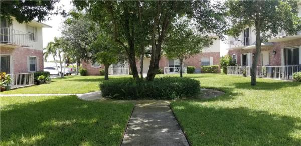 Squire Hill, 2025 S Seacrest Blvd #B, Boynton Beach, Florida 33435, image 3