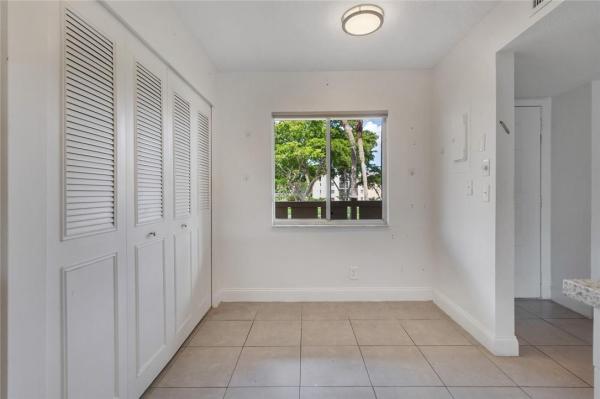 Huntington Lakes 1, 14310 Strathmore Ln #205, Delray Beach, Florida 33446, image 2