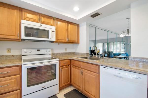 Meadowridge, 2323 SW 15th St #47, Deerfield Beach, Florida 33442, image 2