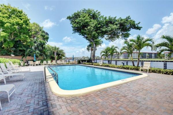 Opal Towers West, 1150 Hillsboro Mile #801, Hillsboro Beach, Florida 33062, image 2