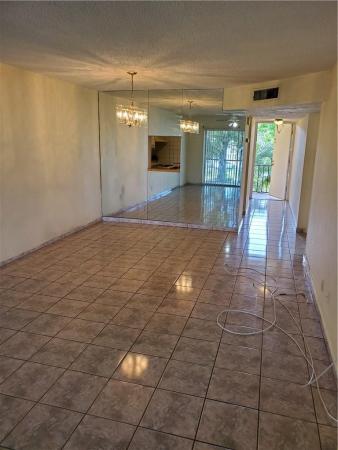 Versailles Gardens, 8060 Colony Cir N #201, Tamarac, Florida 33321, image 1