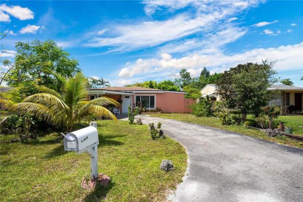 Welwyn Manor, 6312 SW 20th St, Miramar, Florida 33023, image 1