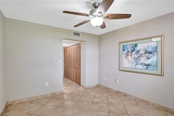 Orchid Tree Of Pine Island Ridge, 9495 Evergreen Pl #404, Davie, Florida 33324, image 3