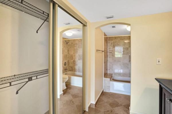 Colony Point, 1001 Colony Point Cir #423, Pembroke Pines, Florida 33026, image 1