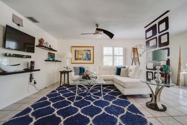 917 Orange Isle, Fort Lauderdale, Florida 33315, image 2