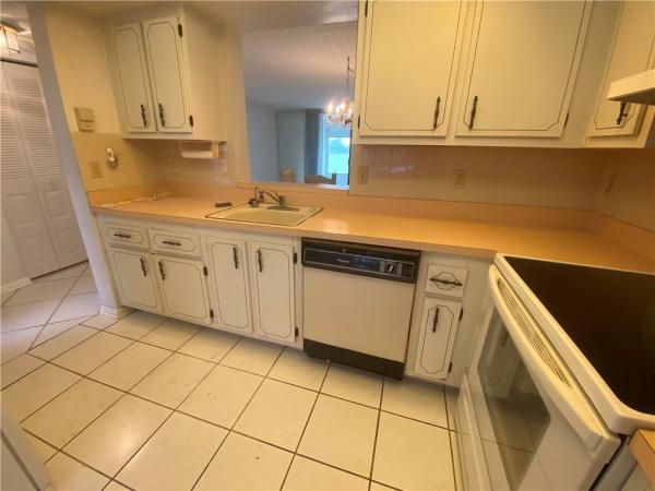 Palm Springs 3, 7330 NW 18th St #106, Margate, Florida 33063, image 1