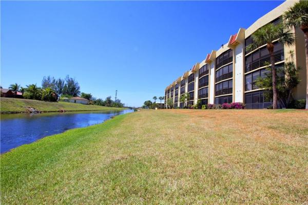 The Pines Of Boca Barwood, 23380 Carolwood Ln #402, Boca Raton, Florida 33428, image 1