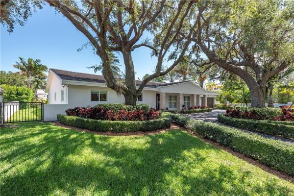 Gables By The Sea, 1550 Coruna Ave, Coral Gables, Florida 33156, image 3