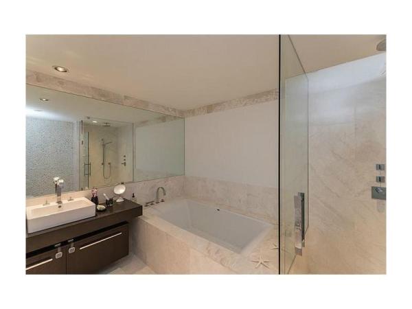 Jade Ocean, 17121 Collins Ave #2503, Sunny Isles Beach, Florida 33160, image 2