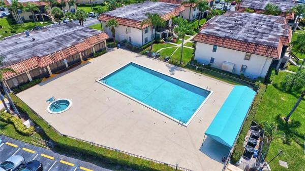 Lucerne Lakes Golf Colony, 7233 Golf Colony Ct #104, Lake Worth, Florida 33467, image 1