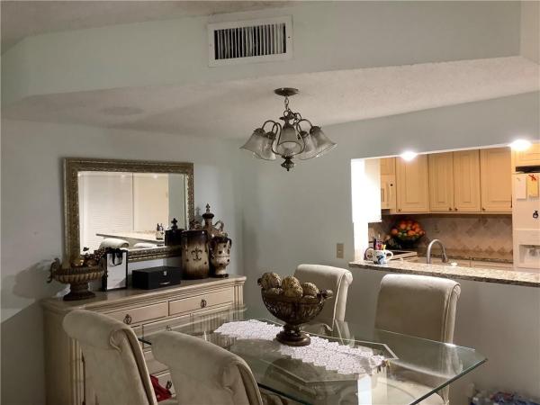 The Racquet Club Of Deer Creek 2, 65 Deer Creek Rd #102, Deerfield Beach, Florida 33442, image 2