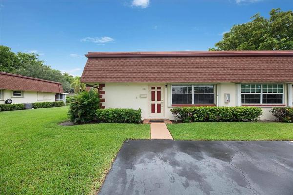 French Villas Of Lighthouse Point, 1981 NE 32nd St #20, Lighthouse Point, Florida 33064, image 2