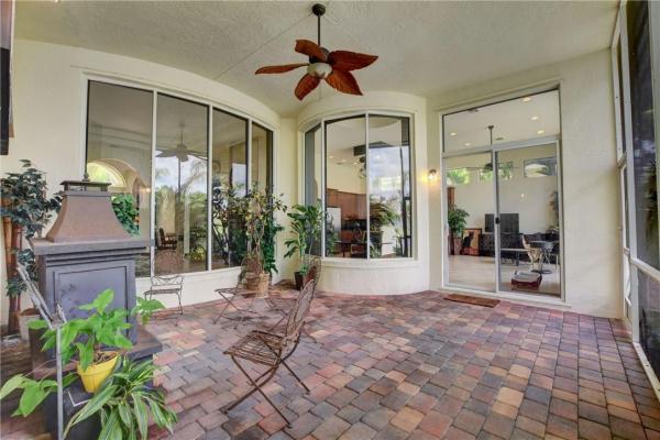 Buena Vida, 8877 Via Grande E, Wellington, Florida 33411, image 2
