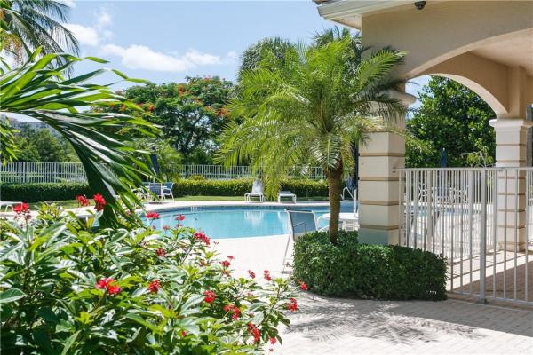 Palmbrooke Townhomes, 4830 Palmbrooke Cir, West Palm Beach, Florida 33417, image 1