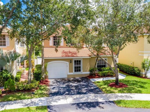 Emerald Isle, 841 Garnet Cir, Weston, Florida 33326, image 1