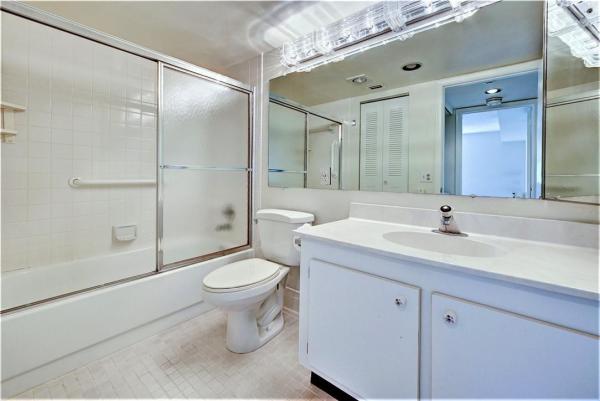 Eleuthera Village, 1804 Eleuthera Pt #A3, Coconut Creek, Florida 33066, image 1