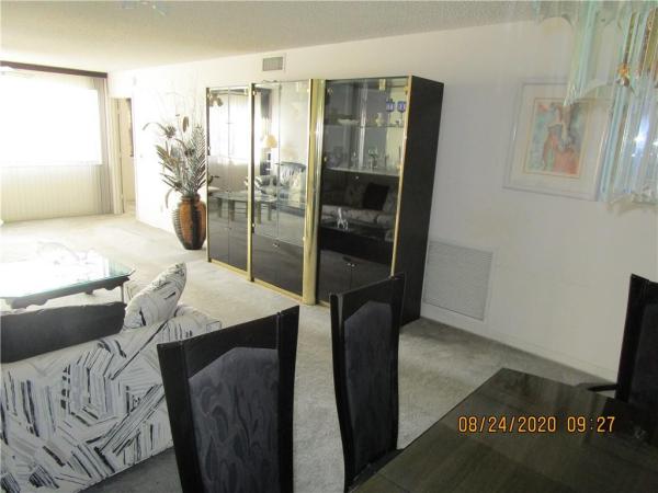 Sunrise Lakes 4, 2602 NW 103rd Ave #208, Sunrise, Florida 33322, image 1