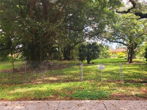 35 SW St, Miramar, Florida 33023, image 2